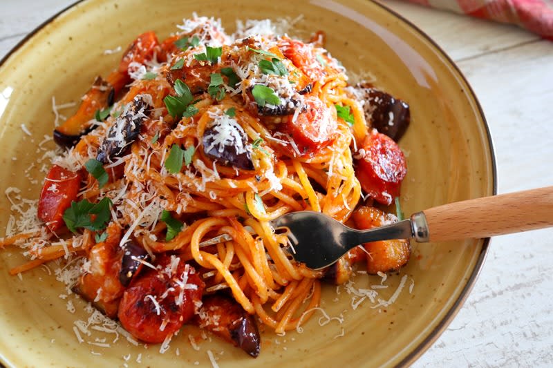 Perfect for lunch! 5 Selections of "Summer Vegetables and Sausage Pasta"