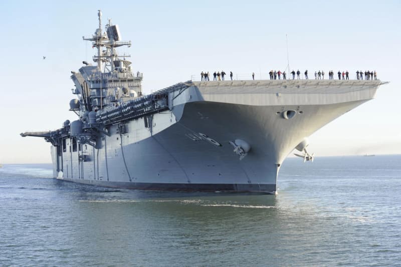 日米豪、比に大型艦派遣へ 南シナ海で23日に共同訓練 ｜ 共同通信