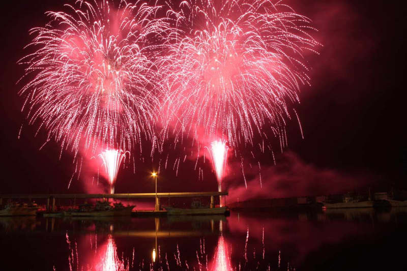 Hokkaido / Shikabe Onsen "Shikabe Sea and Hot Spring Festival" will be held on August 8th (Sat)!The finale is the largest fireworks display in Southern Hokkaido