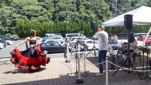 Aiming for zero euthanasia of cats Music event and traffic safety enlightenment in Kameyama Mie