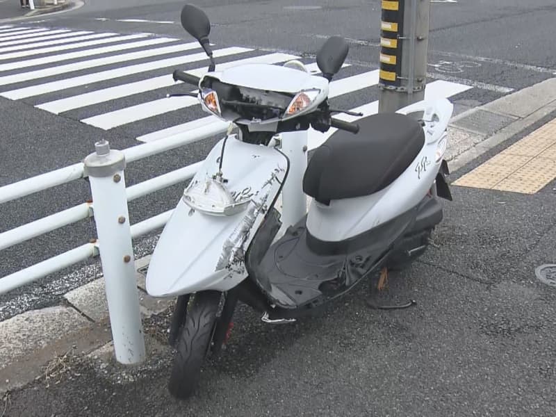 Driver ``A motorcycle came as if it was slipping'' A city bus turning right collided with a moped going straight 9 passengers, including a 2-year-old girl...