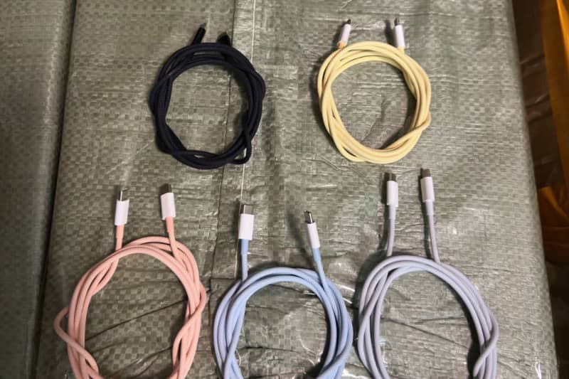 Will the iPhone 15 series come with a USB-C cable that matches the color of the main unit?
