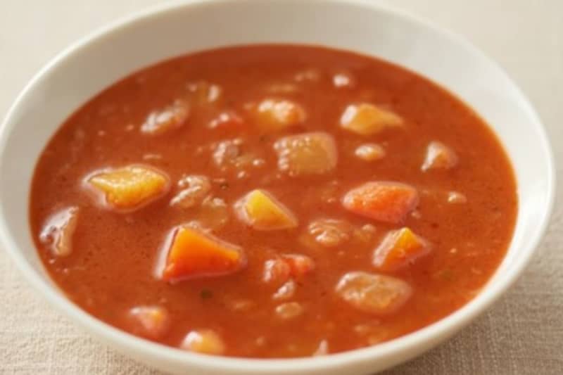 Also in Umeda!MUJI has released rice, snacks, and soups that are useful in times of disaster.