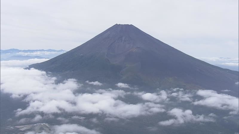 20代女性が富士山で「低体温症」か…8合目の富士山衛生センターの医師から通報　静岡・富士宮口