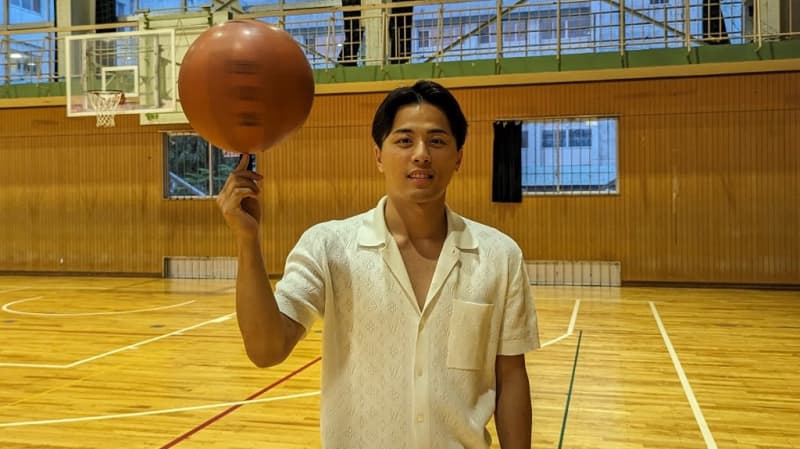 Professional Basketball Player Yuki Togashi Even though he doesn't talk to his father, he seems to be praising him all the time, and has a special trust...
