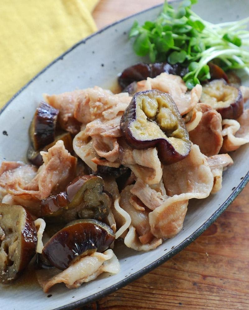 The flavor of ginger is appetizing! A recipe that goes well with the rice of "eggplant x pork"