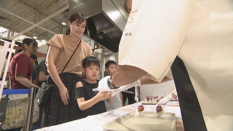 Governor Hiroshi Hase is the top seller at department stores