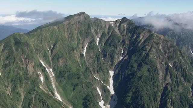 北アルプス鹿島槍ヶ岳の難所で滑落　大阪の会社員が行動不能に　通りかかった登山者が発見して通報
