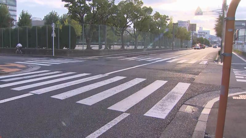 信号機ない交差点付近で軽トラックと自転車が衝突事故　７５歳女性が死亡　東広島市