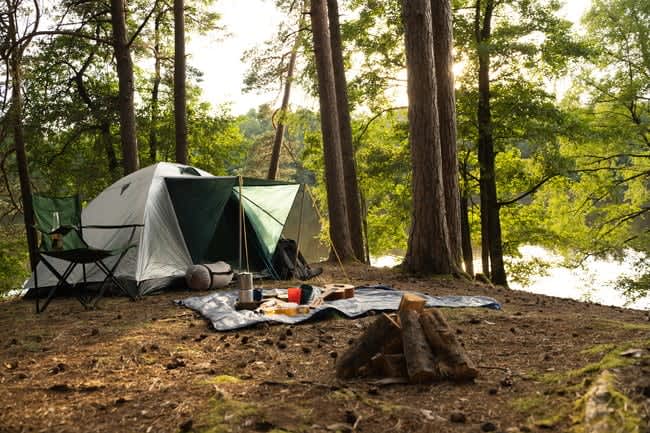 4 NG Actions You Should Never Do Inside a Tent!Dangerous behavior that attracts wild animals