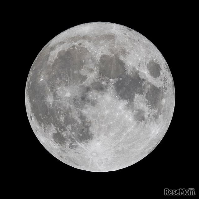 The biggest full moon in 2023 "Super Blue Moon" from midnight on 8/30