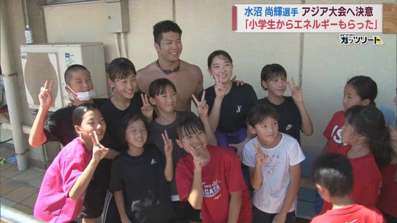 ``I must win the gold medal'' determined to go to the Asian Games Swimmer Naoki Mizunuma [Niigata]