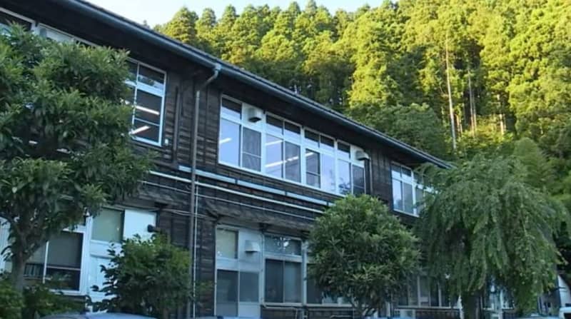 「味があるとかのレベルじゃない」まるでタイムスリップ !? SNSで話題　築100年超の木造市…