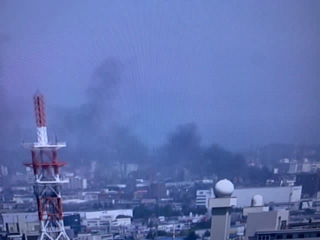 ⚡｜【速報】「爆発音がする」仙台・宮城野区で火災発生　付近に黒煙広がる