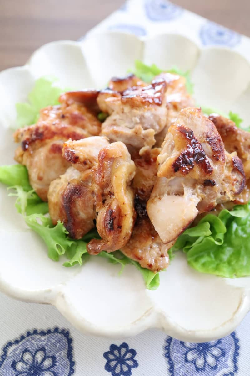 Just soaking it in shio-koji makes it really delicious! "Chicken grilled with salt koji"
