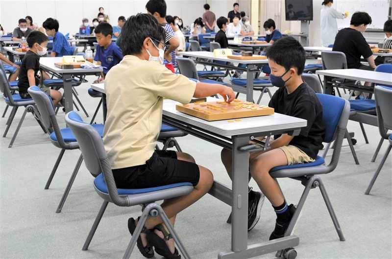 Following on from Sota Fujii's seven crowns!! Higoko shogi player easily trains with AI. Face-to-face encounters are also popular for ``stimulation'' [Hotto Line]