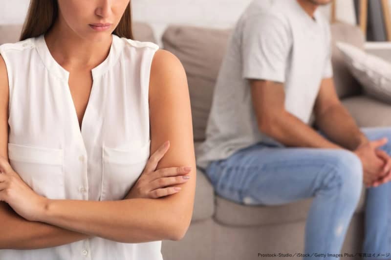 “Am I cheating on you?” 3 suspicious behavior from a man who does this might be cheating on you! ?