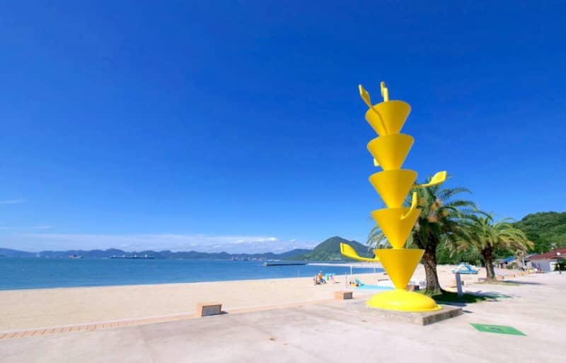 Enjoy the blue sea and sky of Setouchi!5 Recommended Art & Museums