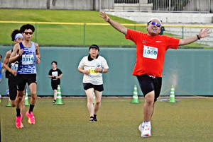 550人が健脚競う　福島・あづまパークマラソン、特設2コース