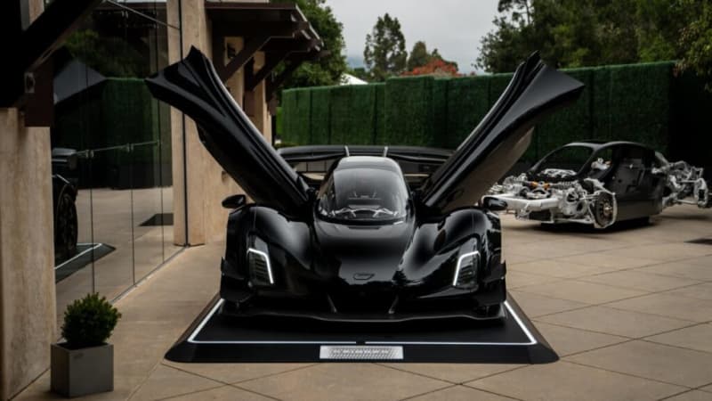 A must-see for car lovers!Luxury “21C Blackbird Edition” released