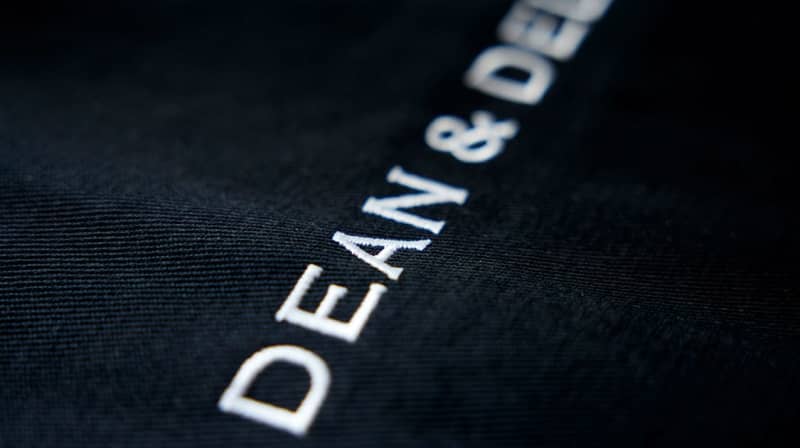 [DEAN & DELUCA] 20th anniversary goods are wonderful!Limited edition button on the much-anticipated “reprint tote bag”…