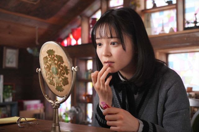 The reason why Akane's make-up scene frequently appears in "Yorukimi" Director Sakai "One of Rinka Kumada's best shots"