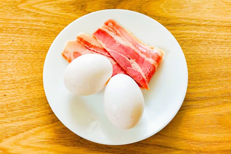 卵のプロが作る「最強のベーコンエッグ」が目からウロコ　これは家でもやりたい…　『ZIP！』にて…