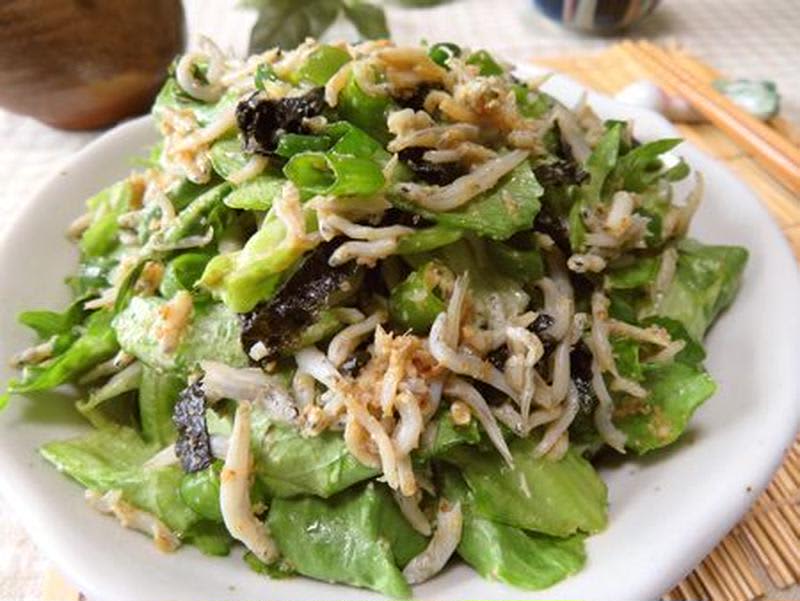 Plenty of nutrition and umami! Easy recipe for “Shirasu x Lettuce”