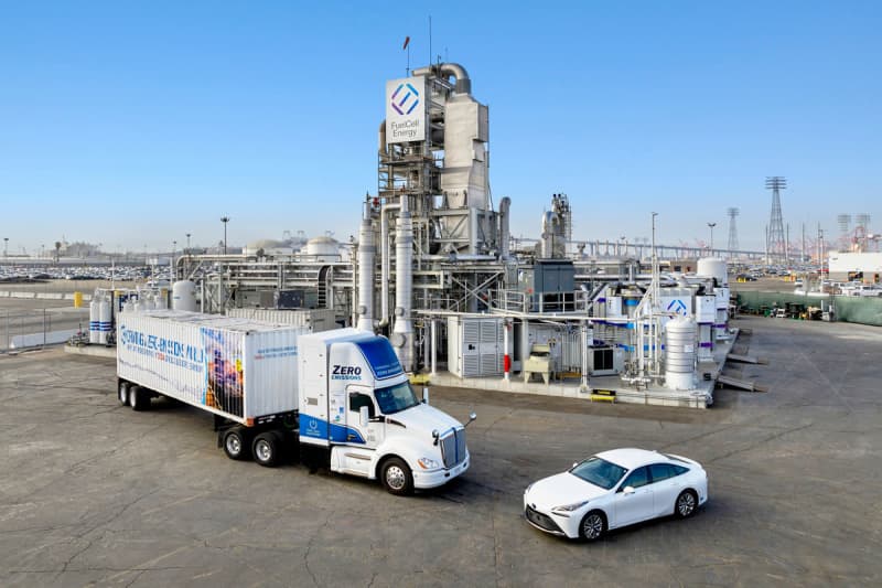 Toyota North America completes green hydrogen facility in Long Beach and embarks on CN port operations