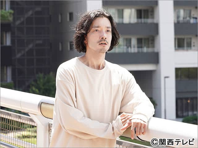 Nobuaki Kaneko plays Yuriko Ishida's reclusive lover in ``The Demon King of Tenshu''.Kota Nomura also appears in episode 9