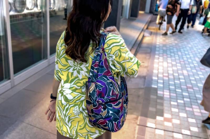 [Review] A one-shoulder ``Healthy Back Bag'' that distributes weight and solves the problem of lack of pockets...