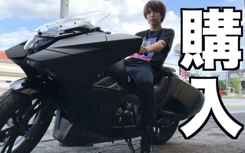 Hajime Shacho purchased AKIRA bike “NM4-02”!What is the surprising reason why you can't ride right away?