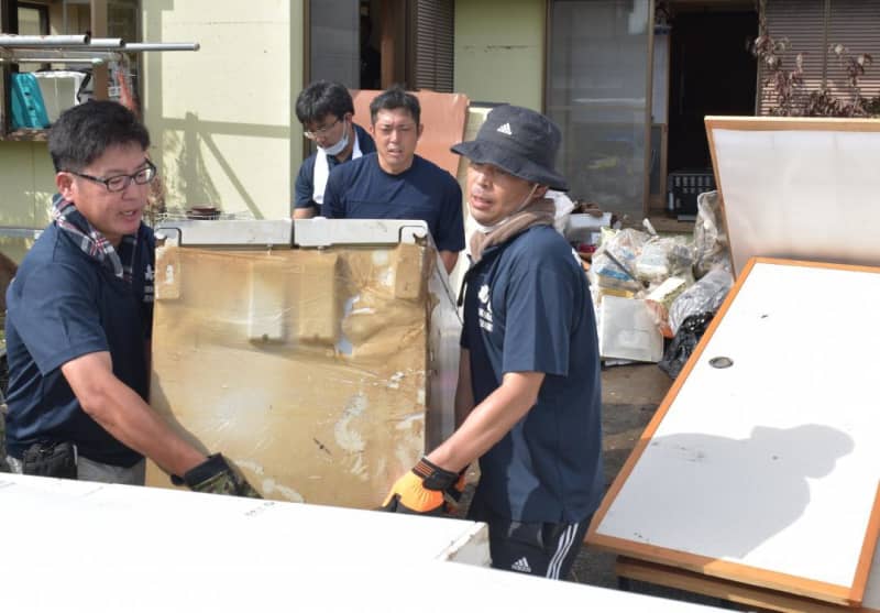[Typhoon No. 13] Volunteers work on recovery work Takahagi and Kitaibaraki city social cooperative centers in Ibaraki open