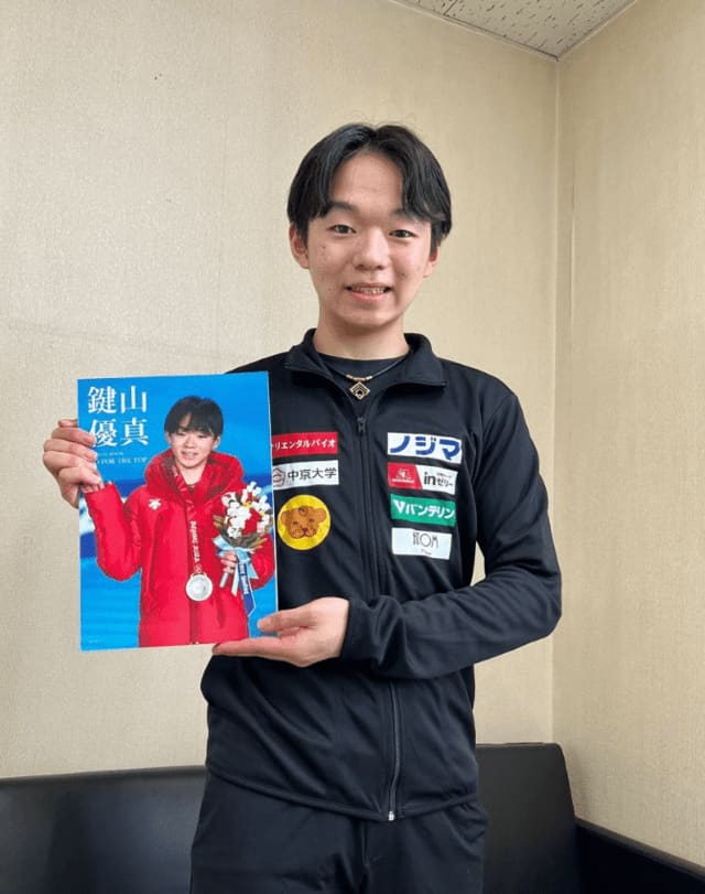 ``I still can't shake the emotion'' Yuma Kagiyama wins in his comeback match after a year and a half!1 shot report with dad & beautiful coach...