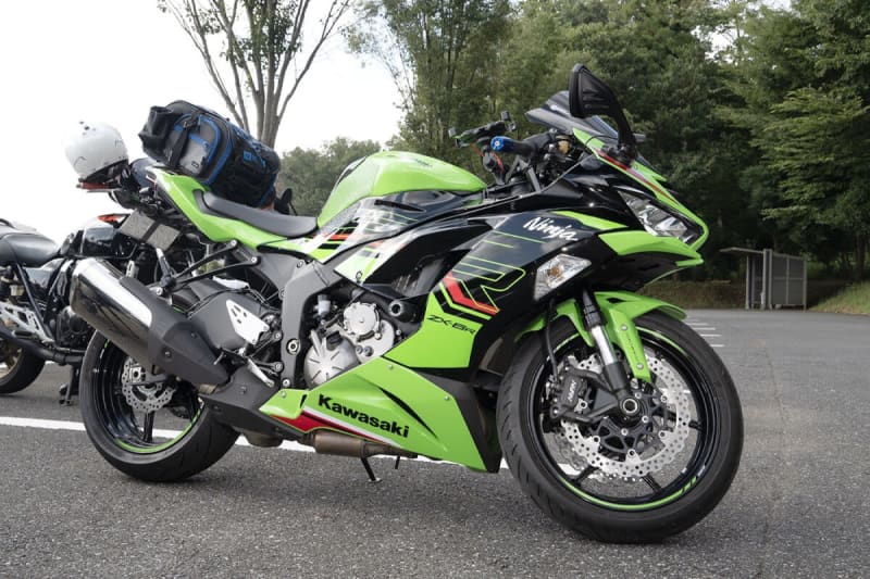 I fell in love at first sight with its cool appearance! Ninja ZX-6R [Everyone's bike]