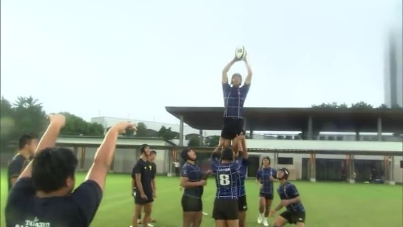 Training camp in Miyazaki Amateur rugby Urayasu D-Rocks teaches rugby to local high school students