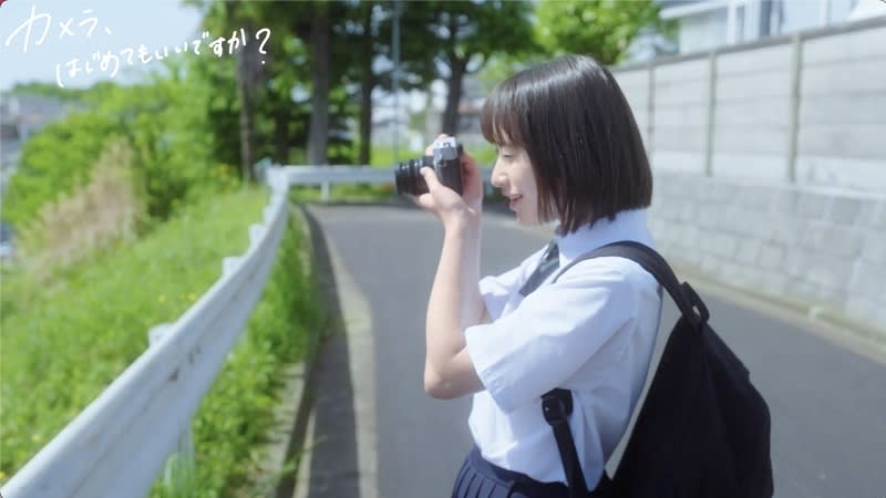 ドラマ『カメラ、はじめてもいいですか？』×関取 花「メモリーちゃん」コラボムービー公開
