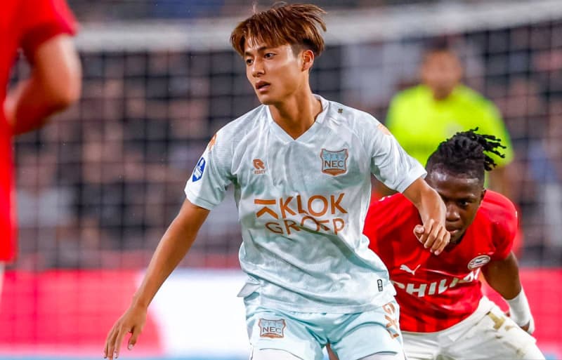 “Quite an impact” Kodai Sano made his debut against the powerhouse PSV, scoring a fantastic debut goal in the second half at AT...Team...