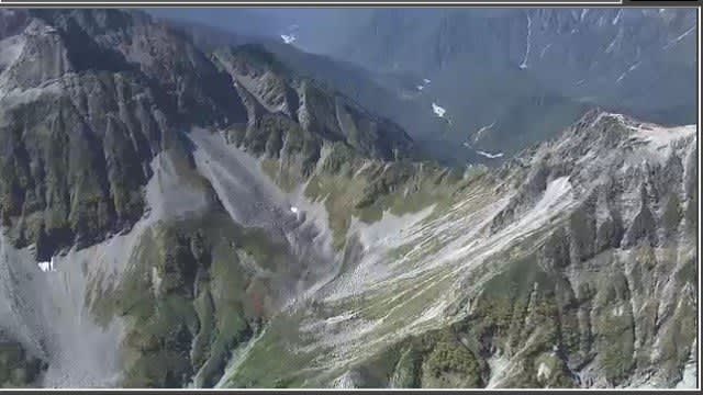 約100m下まで転落…北穂高岳で登山をしていた58歳男性が死亡 ロッククライミングする崖に向か…