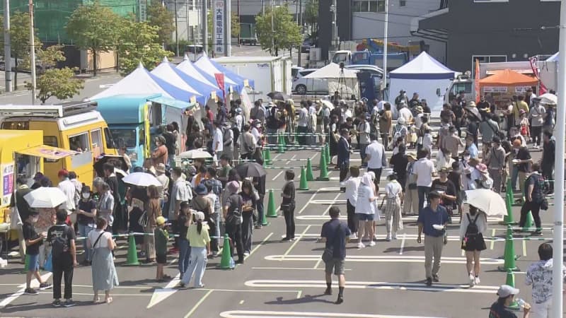 ``Beer is good and it's the best'' Fukushima SHOW Curry Festival'' is crowded even on the last day of TUF's XNUMXth anniversary Fukushima