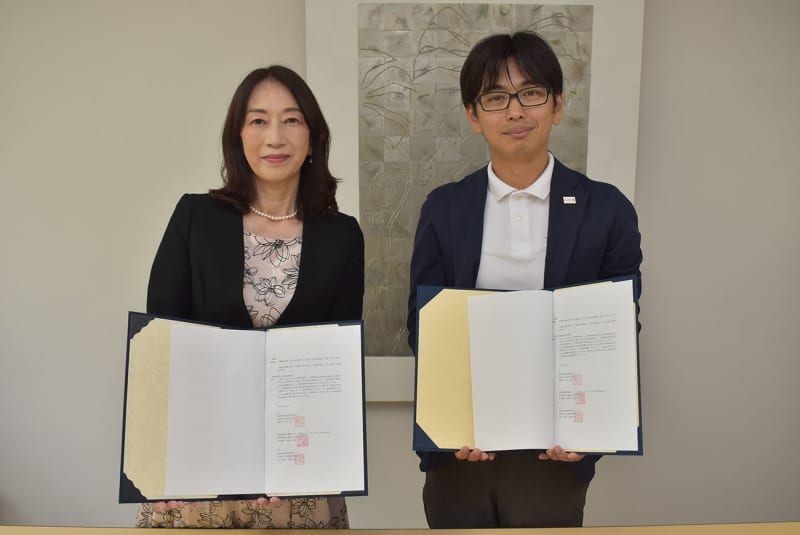 Minna no Code and Japan Women's University enter into a collaboration agreement regarding the development of cross-curricular information utilization skills.