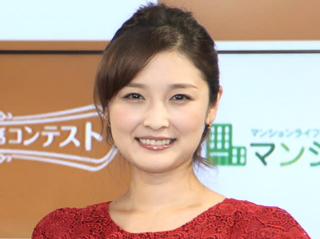 Rika Ishikawa gets scolded by her eldest son, "Mommy, you have to dress properly."