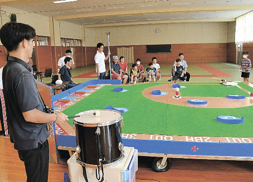 20/1th of the stadium!Kiryu City, Gunma Prefecture: Residents battle over giant baseball board