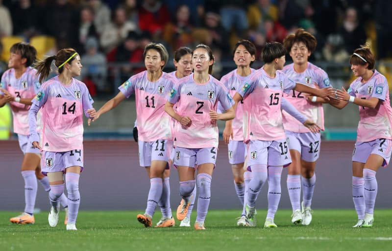 Nadeshiko Japan gathered together for the first time in the World Cup, and there was a friendly atmosphere throughout the off-season, with new hairstyles and friendly interactions.