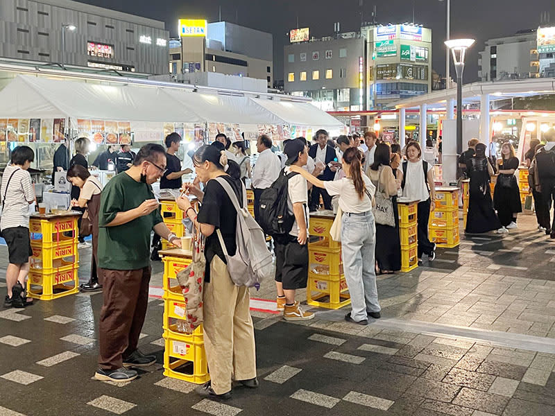 A hugely successful event “Beer Stadium” is being held in front of JR Urawa Station. Free admission, until tomorrow 23rd. Famous “Urawa Gyoza”...