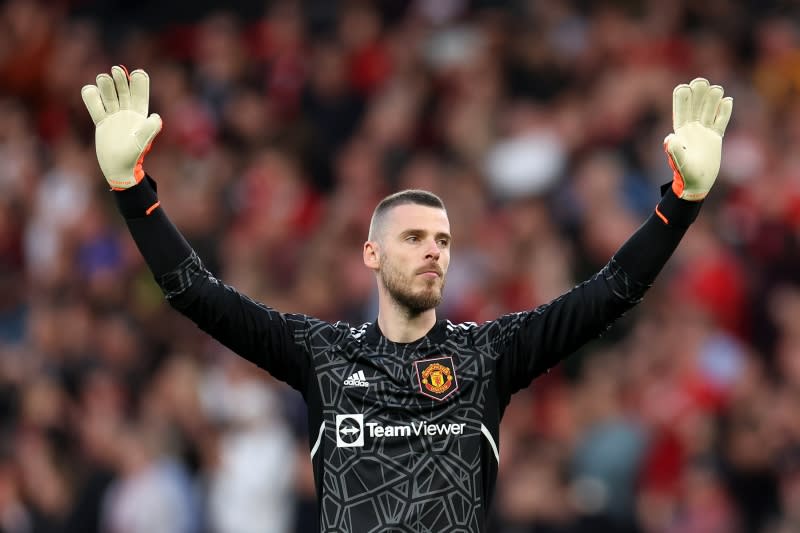 Is De Gea considering retirement after leaving Manchester United?If I don't receive an offer from a top club to become a regular goalkeeper...