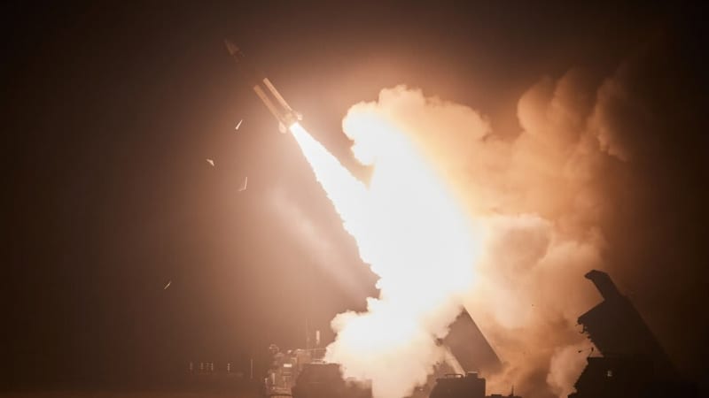 アメリカ政府、ウクライナに長距離ミサイル供与へ＝米報道