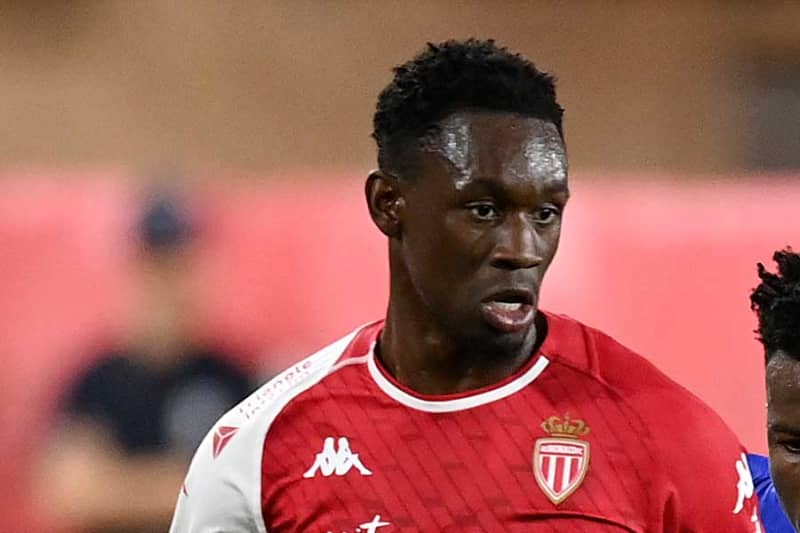 Monaco's 22-year-old forward receives harsh criticism after failing to take penalties twice. Minamino's "mentor" coach Hütter supports him and says, "He'll bounce back...