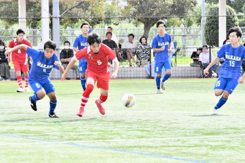 High school soccer Keishin and Kanazu advance to second round; National Championship Fukui Prefectural Tournament 2 begins