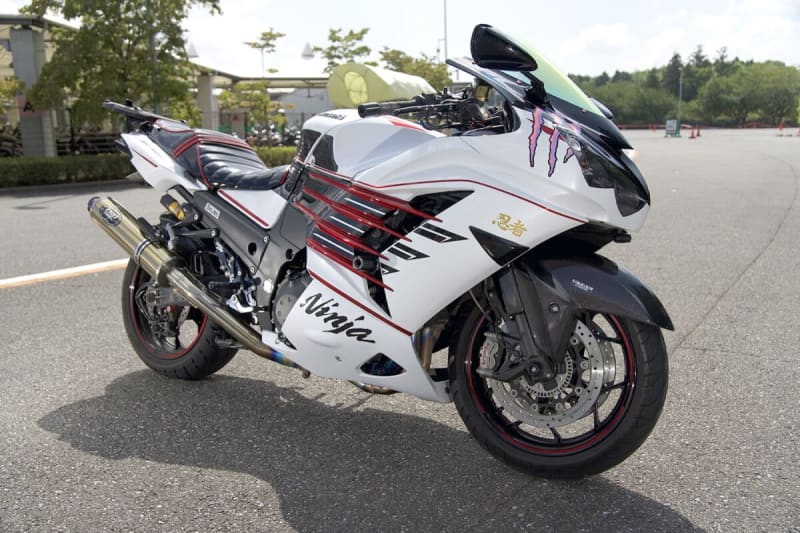 並外れた存在感！究極のスピードマシン ZX-14R【みんなのバイク】